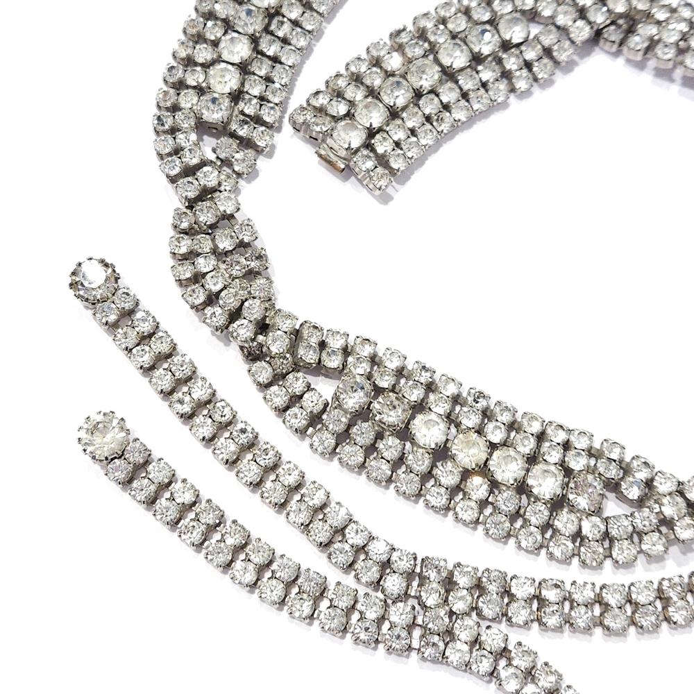 Christian Dior Vintage Crystal Belt Statement Necklace Silver Tone 1970s - Picture 16 of 17